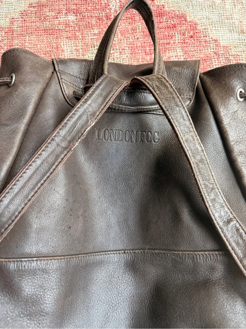 London Fog vintage Brown Leather Drawstring Backpack with Front Buckles